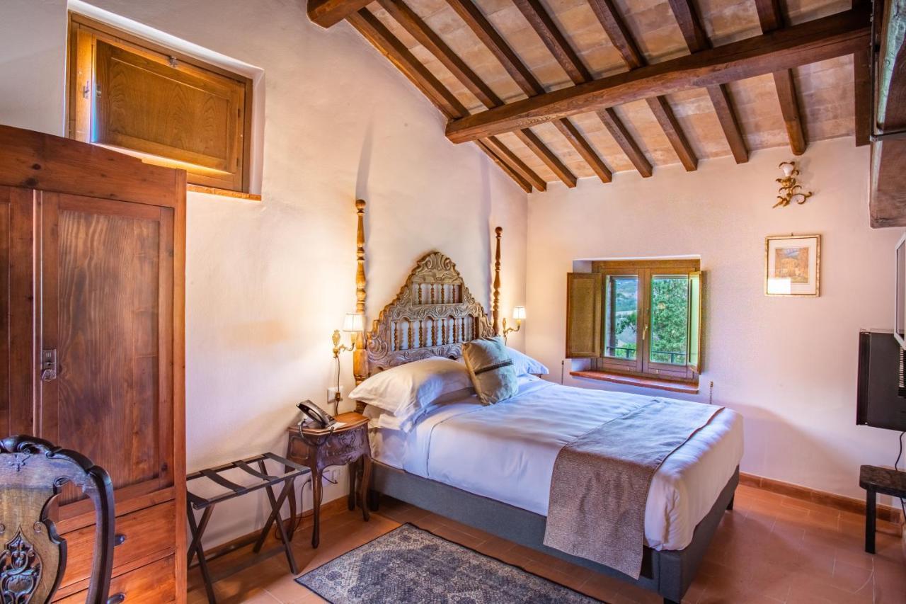 Borgo Petroro Hotel Todi Exterior foto